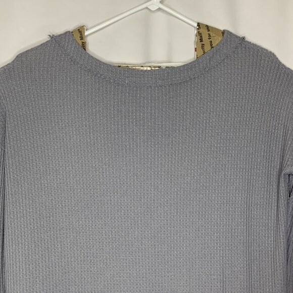 We The Free Womens Tunic Top Medium Storm Gray Waffle Knit Raw Edges Thumb Holes - Picture 10 of 14